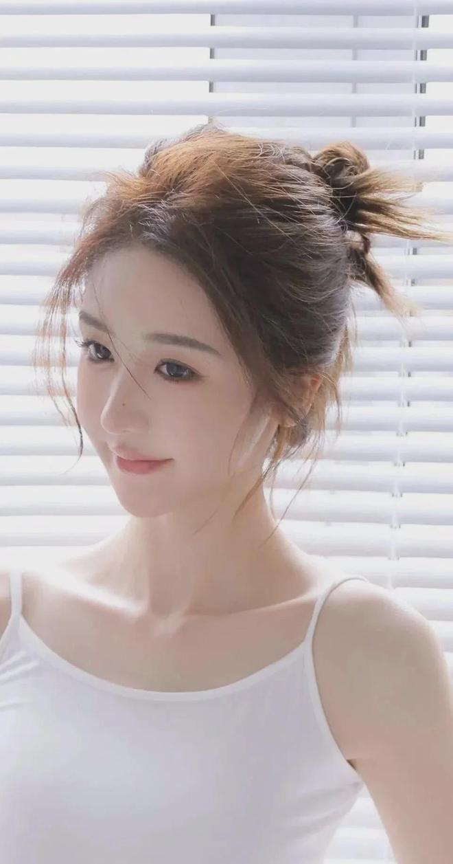 水蜜桃一二三区_水蜜桃一二三区V